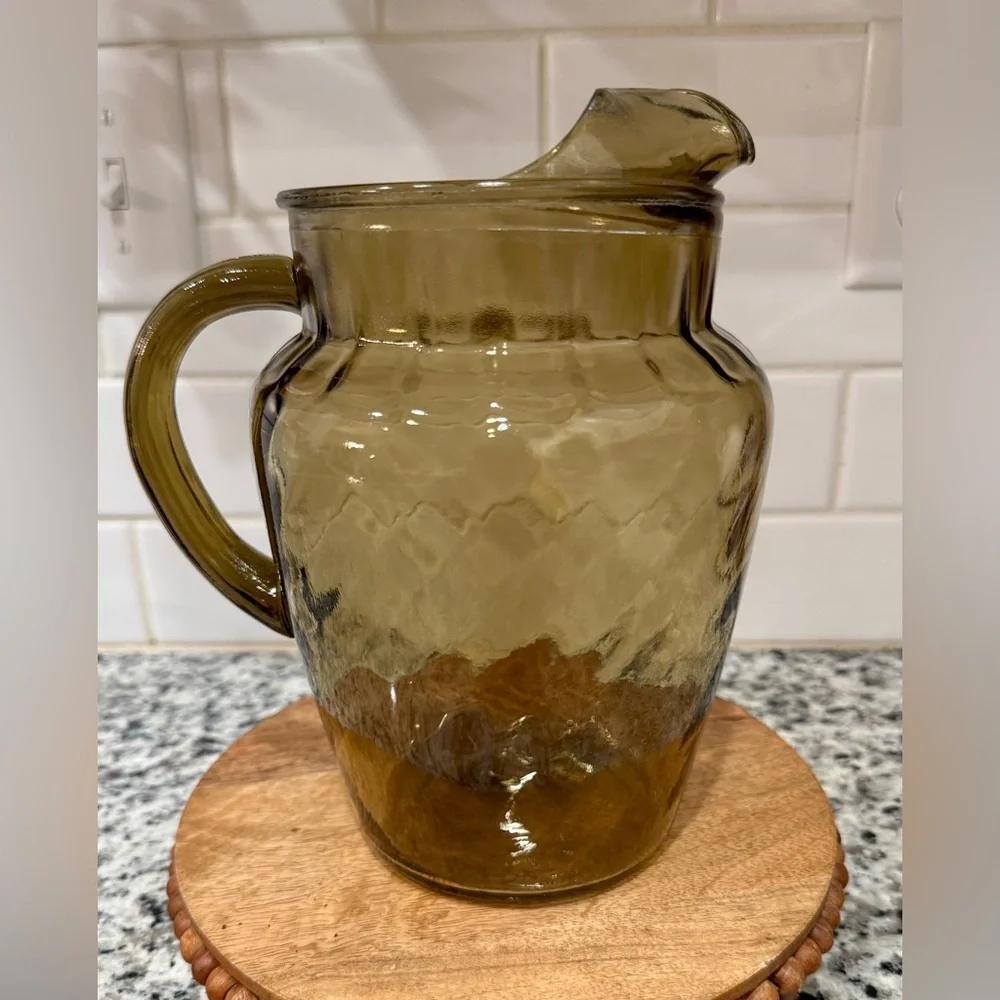 Vintage MCM Smoked Amber Swirled‎ Glass Pitcher